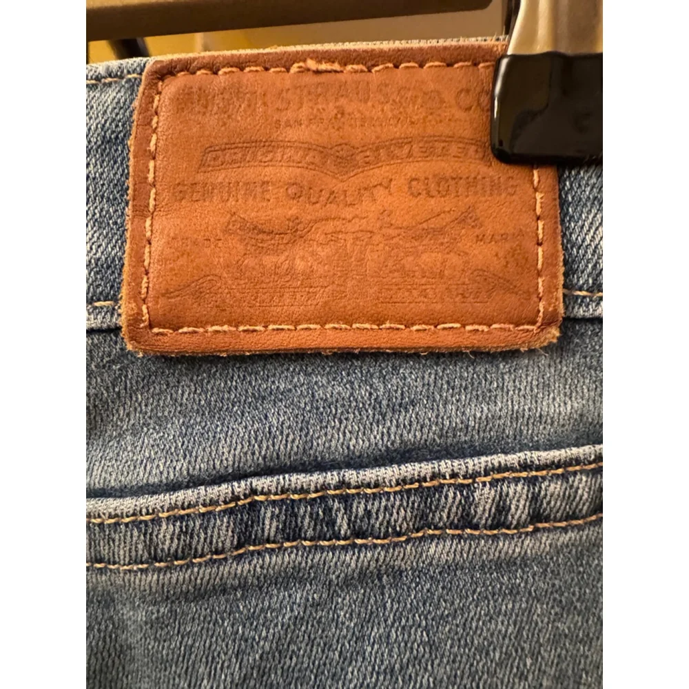 Levi's 721 High Rise Skinny Premium Jeans 6/28" inseam 32" - Picture 10 of 10